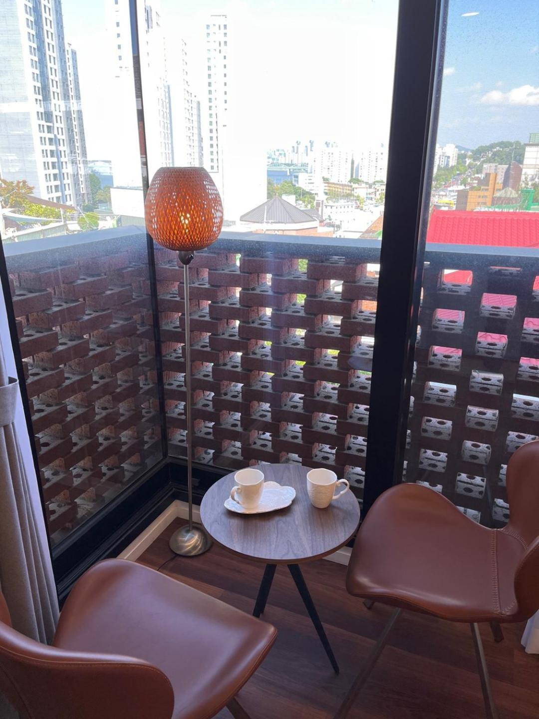 Space In Blackstone Seul Cameră foto